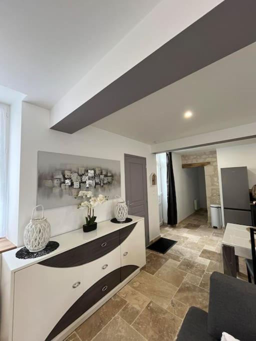 Charmante Maison De Bourg Cosy Acces Wifi Sepmes المظهر الخارجي الصورة