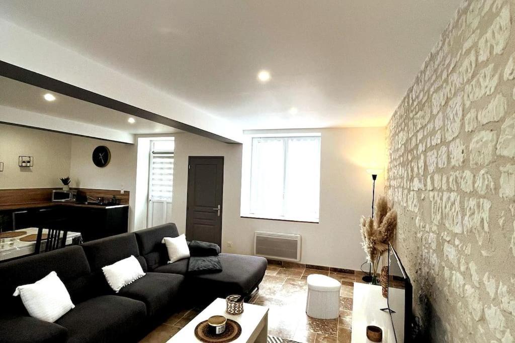 Charmante Maison De Bourg Cosy Acces Wifi Sepmes المظهر الخارجي الصورة