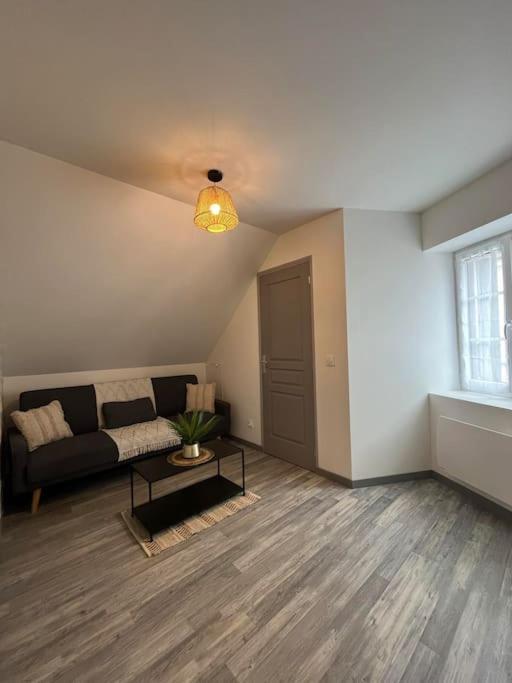 Charmante Maison De Bourg Cosy Acces Wifi Sepmes المظهر الخارجي الصورة