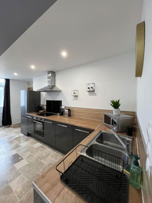 Charmante Maison De Bourg Cosy Acces Wifi Sepmes المظهر الخارجي الصورة